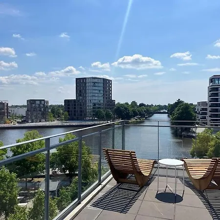 Penthouse-wohnung Mit Flussblick شقة *