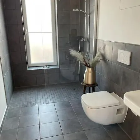 Apartment Penthouse-wohnung Mit Flussblick Oldenburg