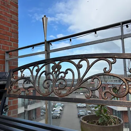 Apartment Penthouse-wohnung Mit Flussblick Oldenburg